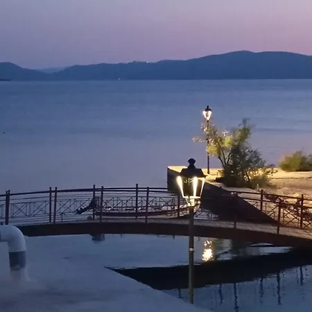 Konstantinos *